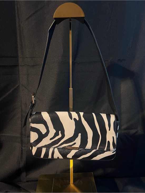 Kendall & Kylie Handbags - Kendall & Kylie Black and White Zebra-Print Shoulder Bag
